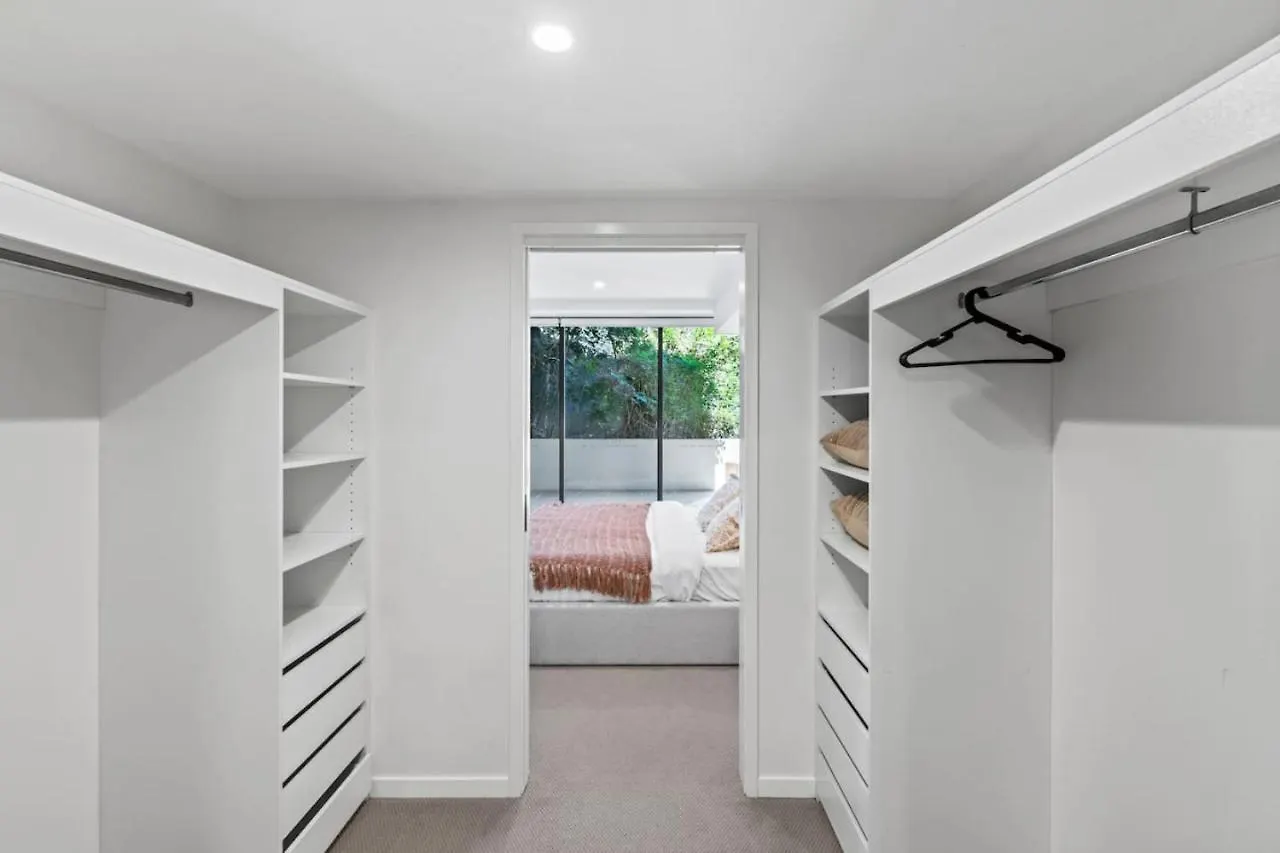 Modern 2B2B Suit Only 10Mins To Airport N Southbank Brisbane 0*,  Australia
