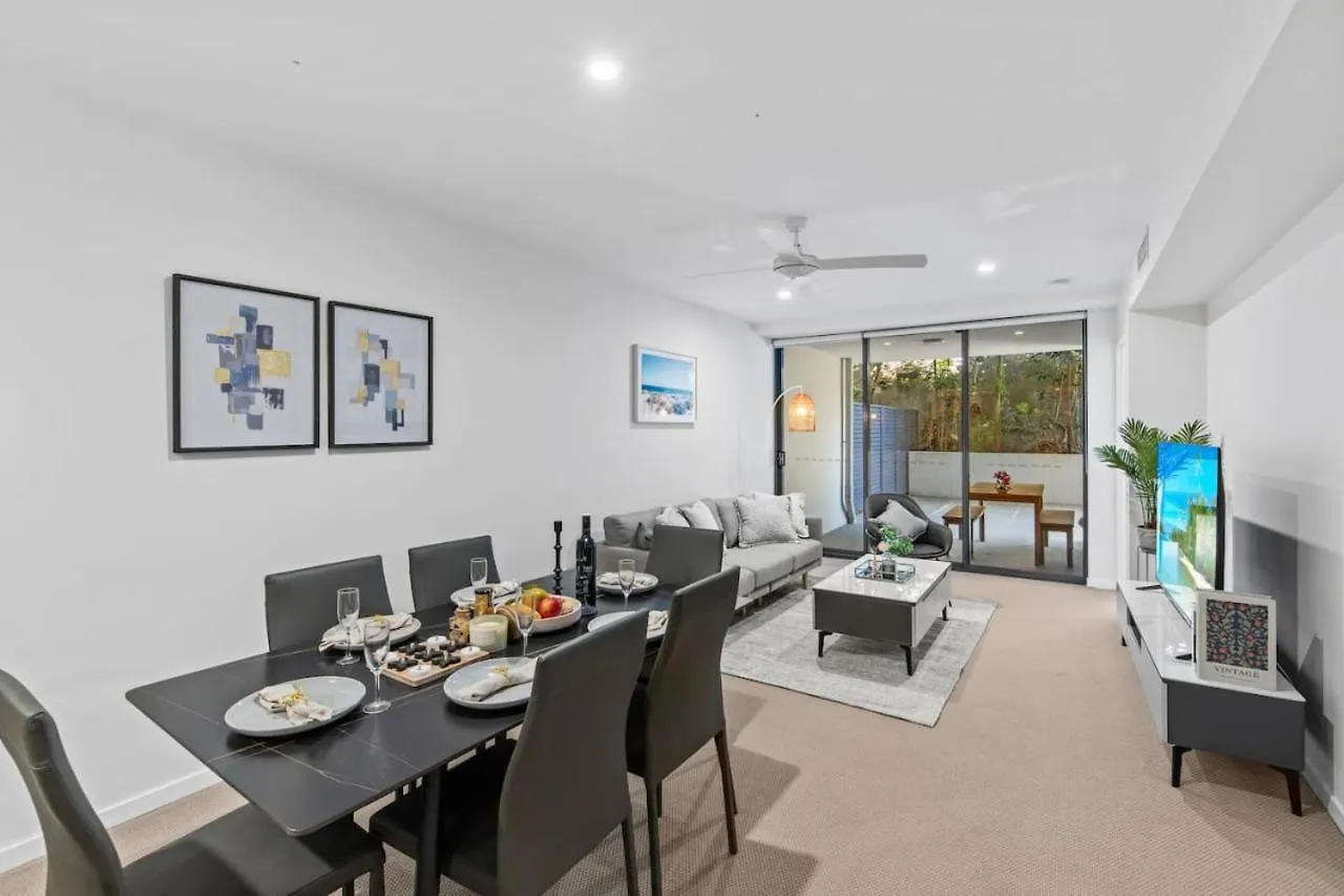 Apartment Modern 2B2B Suit Only 10Mins To Airport N Southbank Brisbane Australia